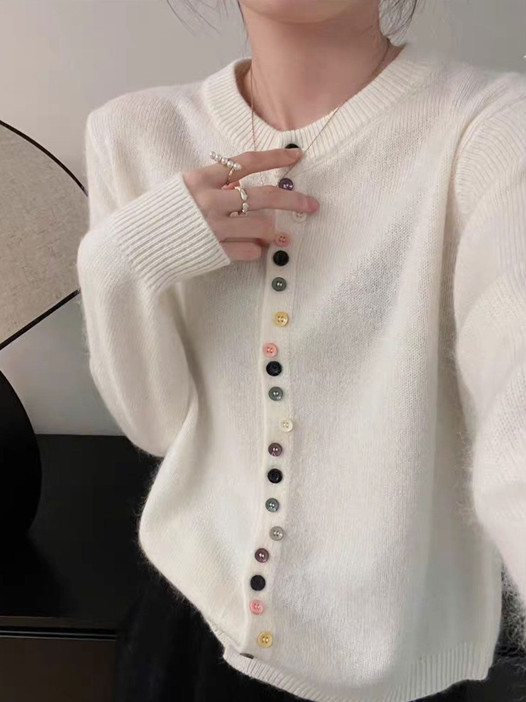 Beatrice - Classic Cardigan with Round Neck