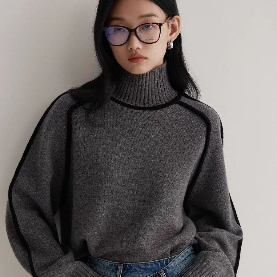 Emilie - Soft Roll Neck Jumper