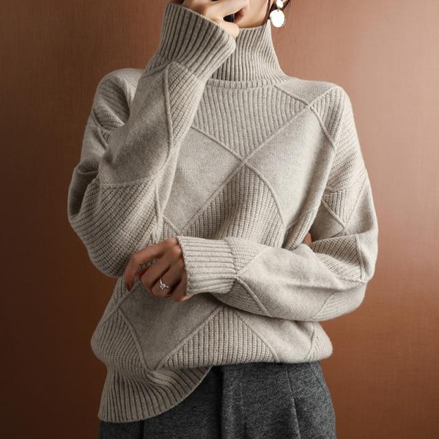 Suzy - Cozy Roll Neck Sweater